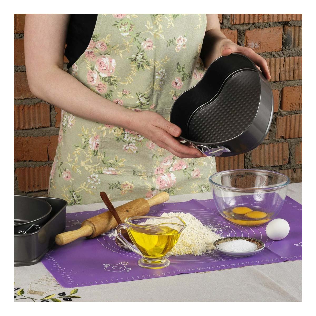 MOLDES DESMONTABLES PARA COCINA EN PLATEADO CON 3 FORMAS Y MEDIDAS FUNCIONALES YPAPEL REGALO - 1