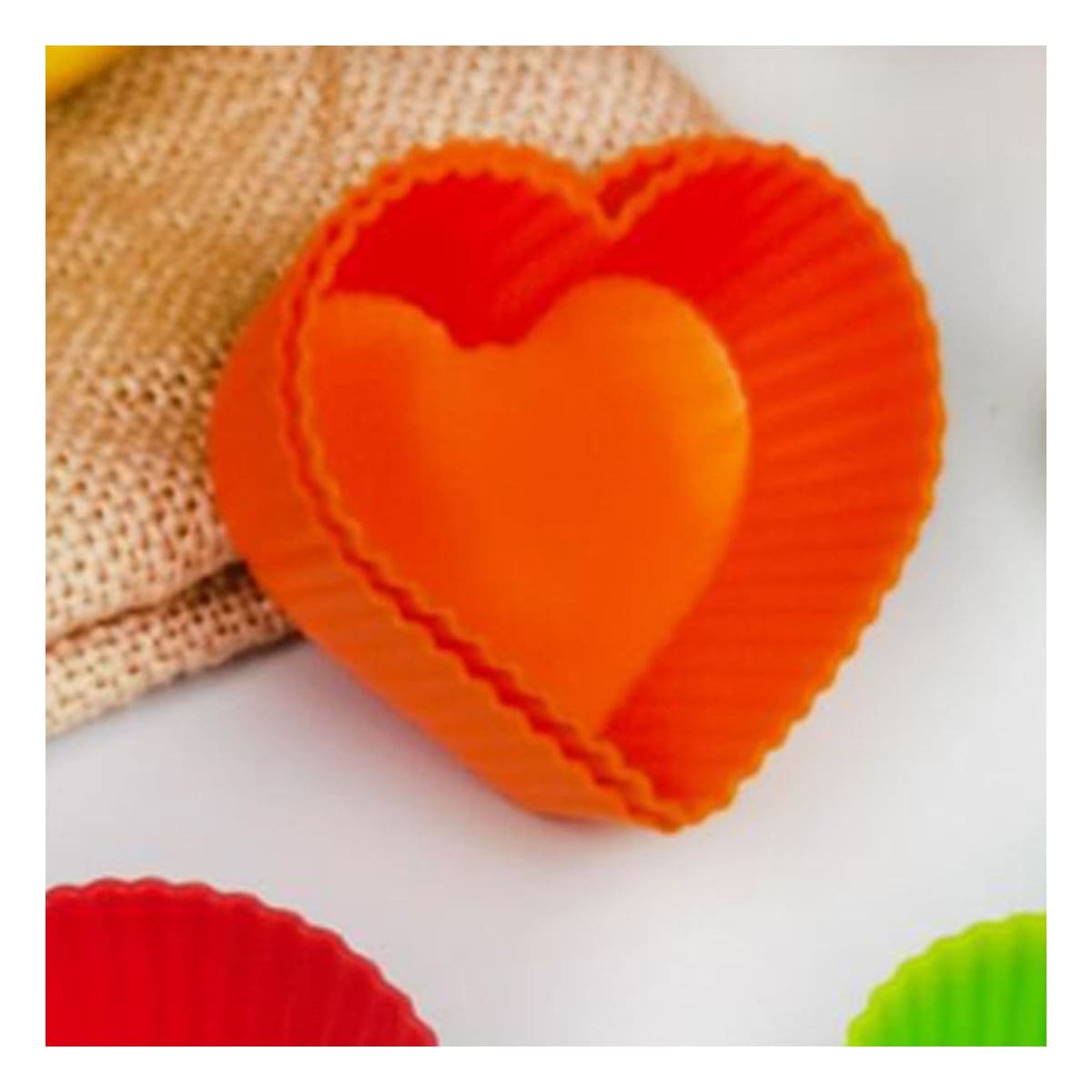 BANDEJA DE SILICONA CORAZON NARANJA 7X3,2CM PARA HORNEAR POSTRES Y DECORACION YPAPEL REGALO - 1