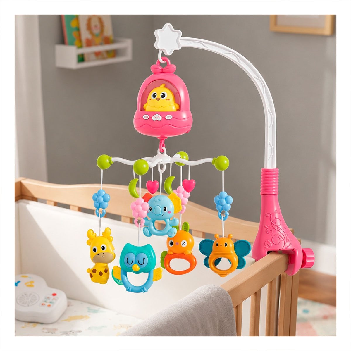 JUGUETE MUSICAL POLLO ROSADO PARA CUNA CON SONIDO RELAJANTE Y REGALO STICKER - 2