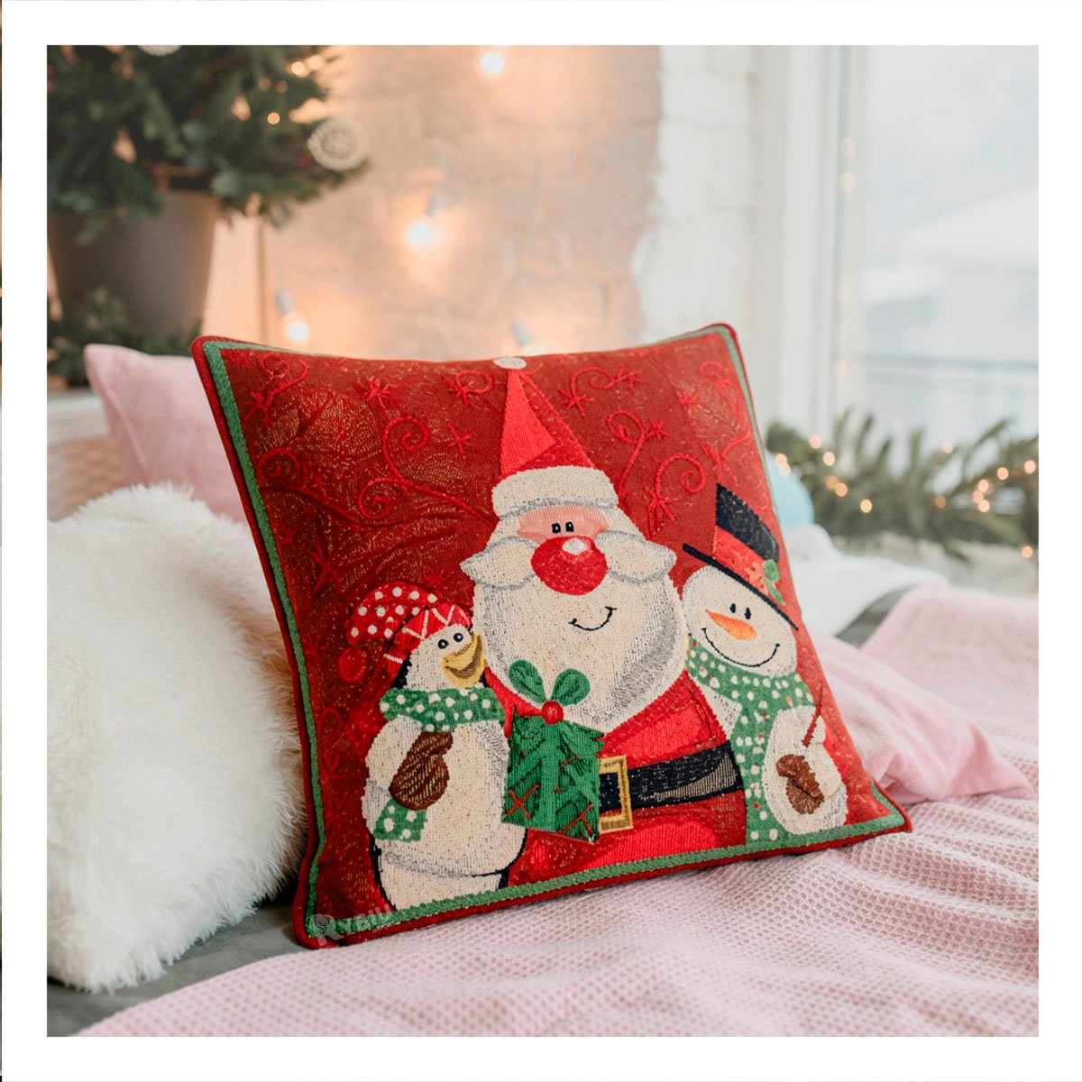 PACK4 FORRO DE ALMOHADON NAVIDENO CON DISENO SANTA NIEVE PING 45X45CM ROJO YREGALO STICKER - 3
