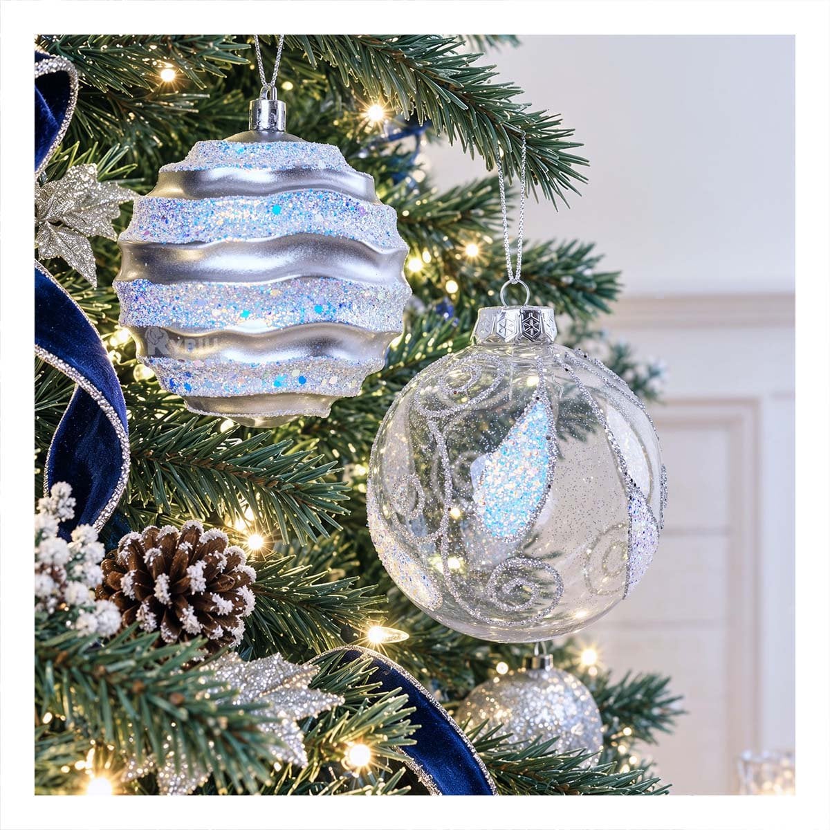 SET 9 BOLAS PARA ARBOL NAVIDENO 10CM PLATEADO - 1