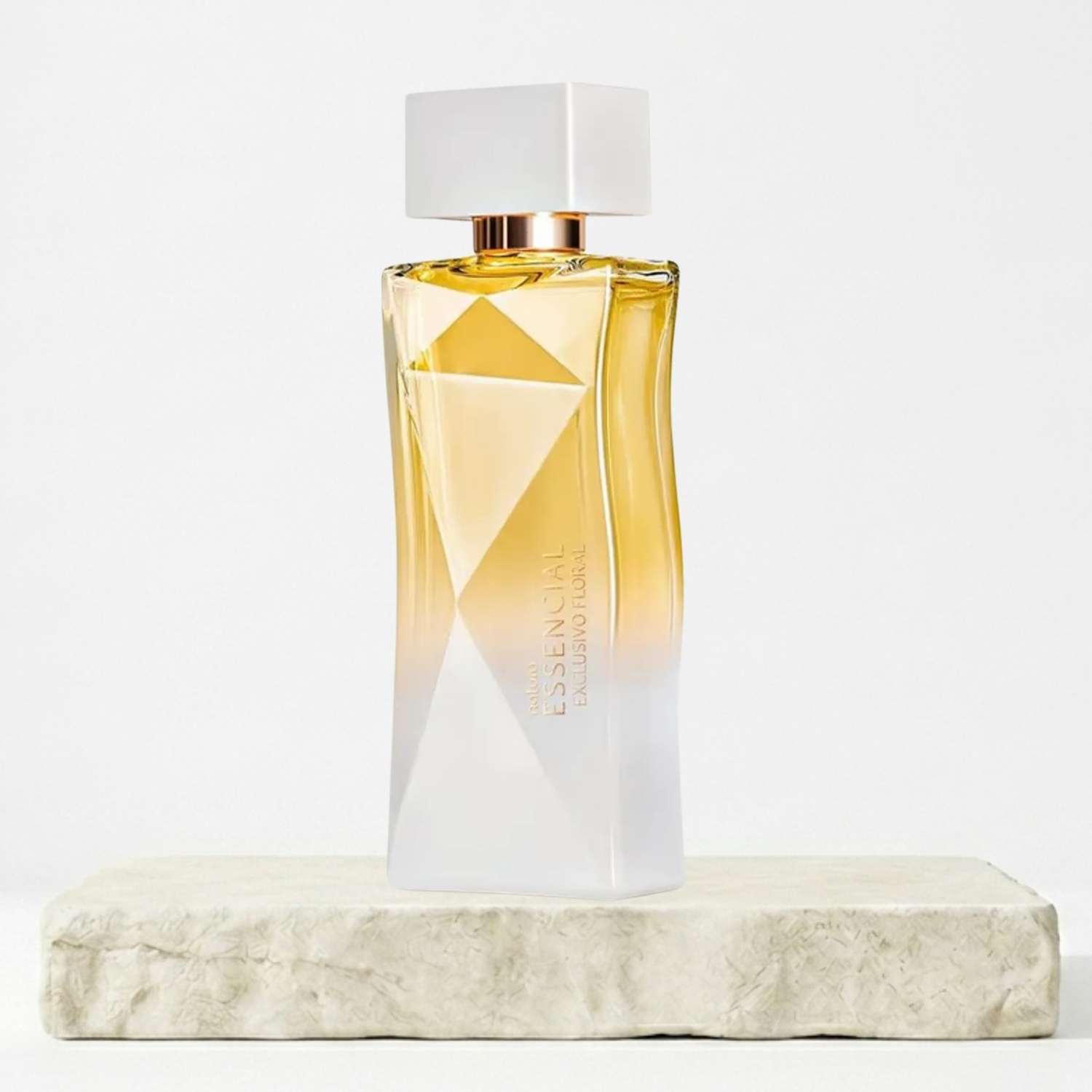 ESSENCIAL EXCLUSIVO FLORAL PERFUME FEMENINO 50 ML - 1