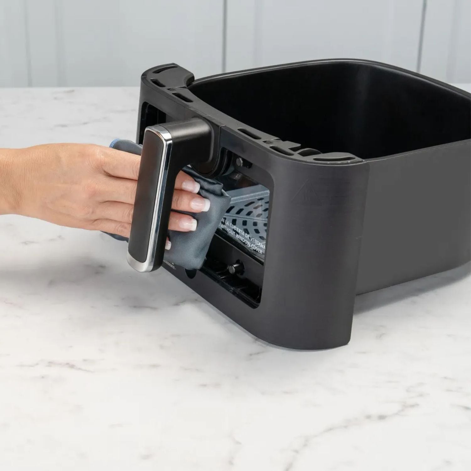 FREIDORA DE AIRE DIGITAL OSTER 6L CKSTAF60WDDF NEGRA - 8