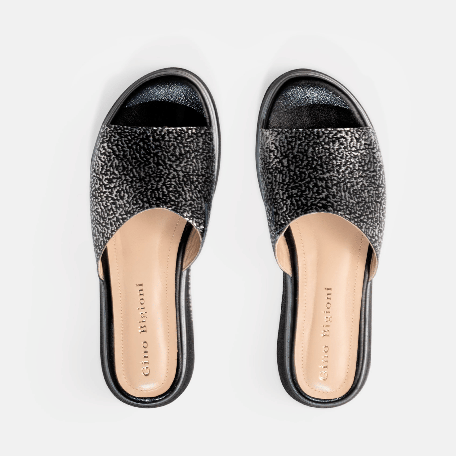 SANDALIA DORA DE CUERO FOLIA COLOR NEGRO - 4