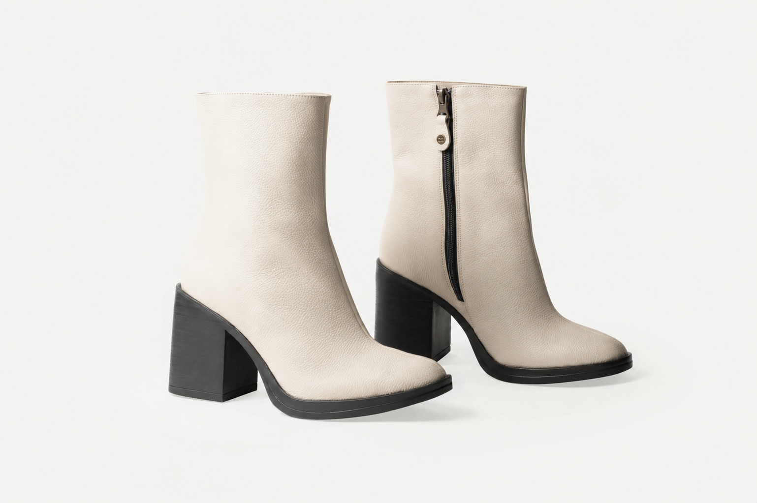 BOTINES MUJER CUERO BIGIONI MEDELLIN HUESO - 4