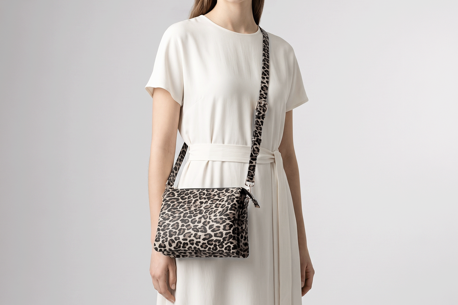 MORRAL MUJER CUERO BIGIONI MR-08-26 HUESO + CORREA Y HEBILLAS - 2