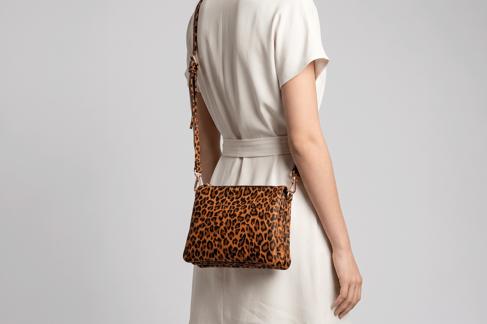 MORRAL MUJER CUERO BIGIONI MR-08-26 CAMEL + CORREA Y HEBILLAS - 2