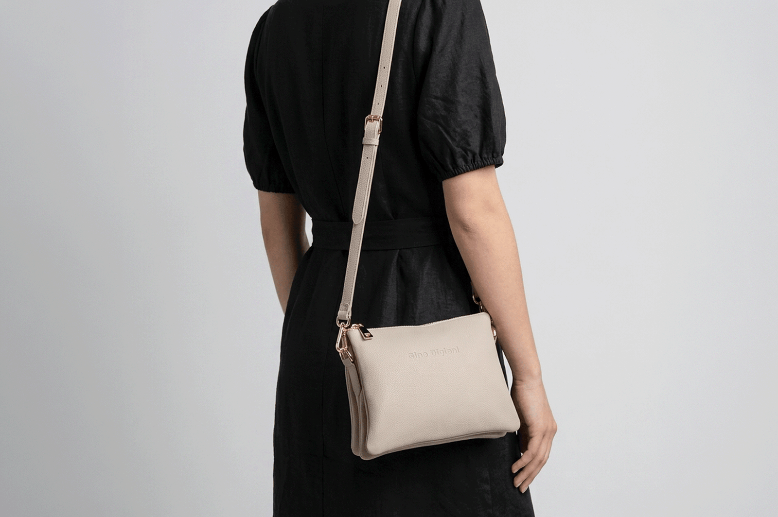 MORRAL MUJER CUERO BIGIONI MR08-01 BEIGE + CORREA Y HEBILLAS - 2