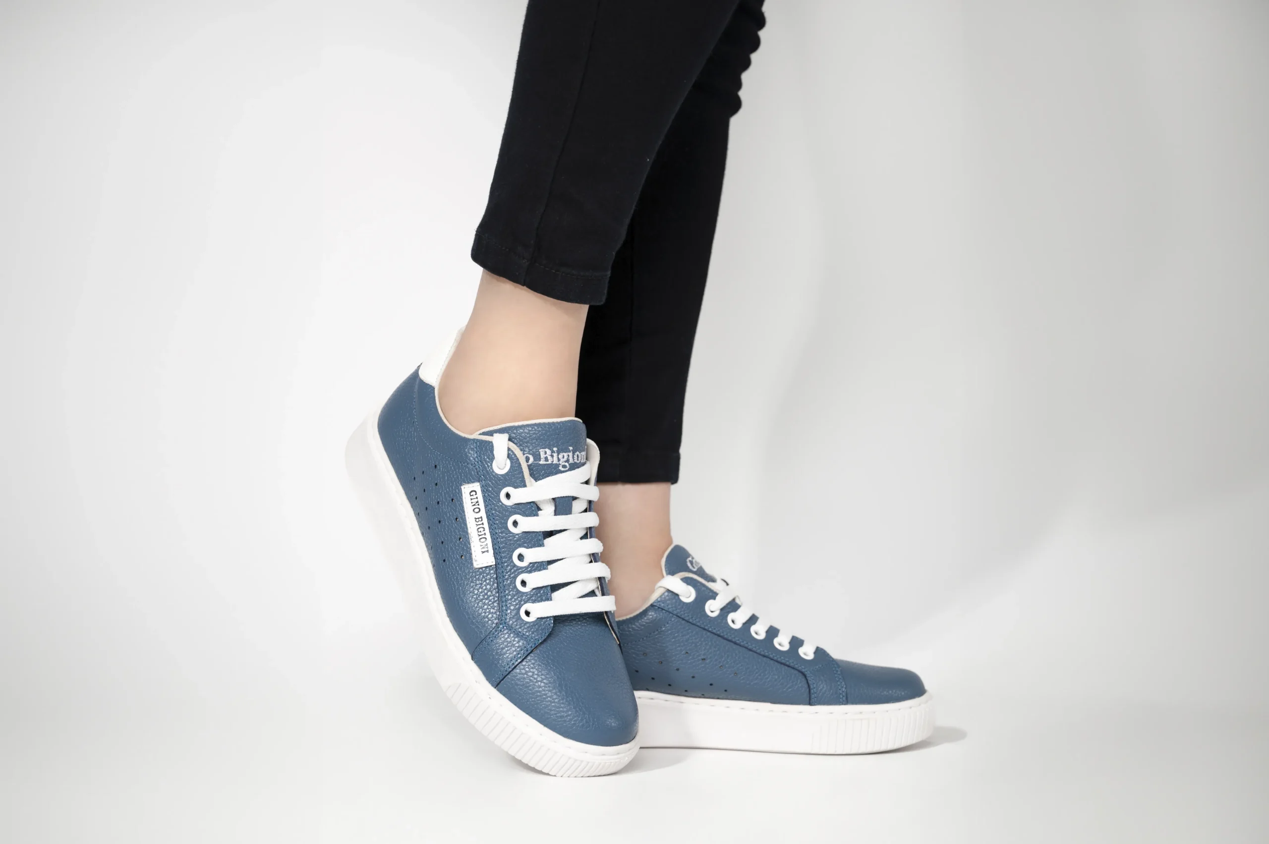 ZAPATILLAS MUJER CUERO FLOTTER BIGIONI ZA49 AZUL ACERO - 2