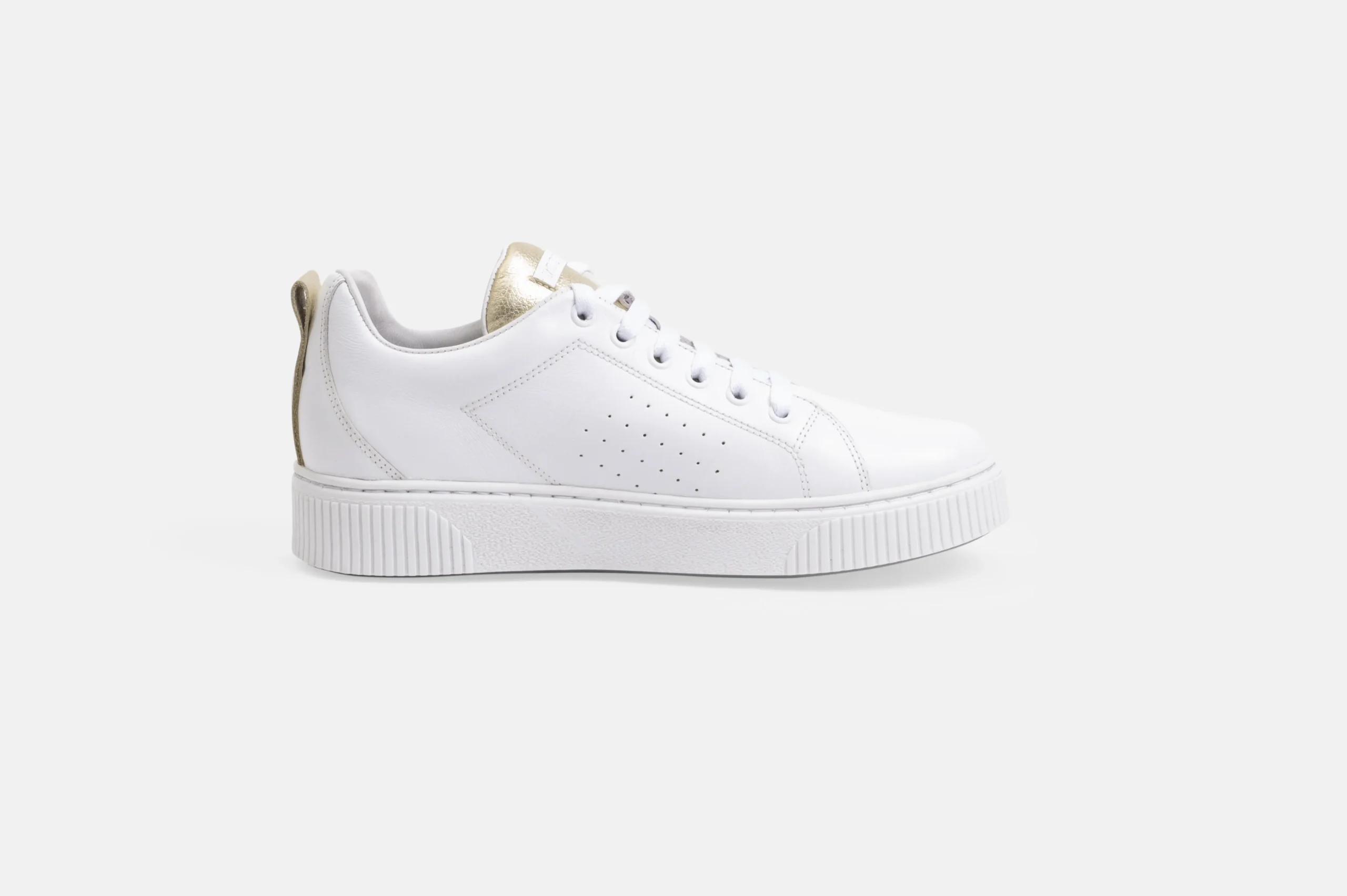 ZAPATILLAS MUJER CUERO LISO BIGIONI ZA46 BLANCO Y DORADO - 5