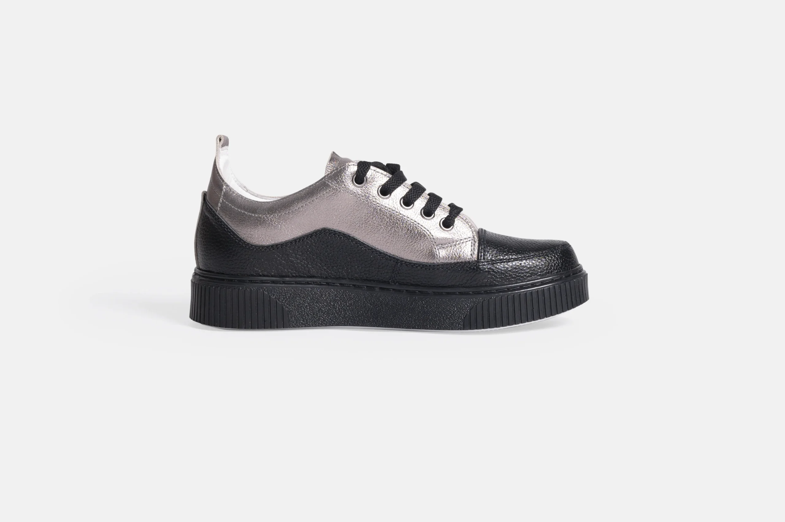 ZAPATILLAS MUJER CUERO FLOTTER BIGIONI ZA00-24 NEGRO Y PLATA - 4