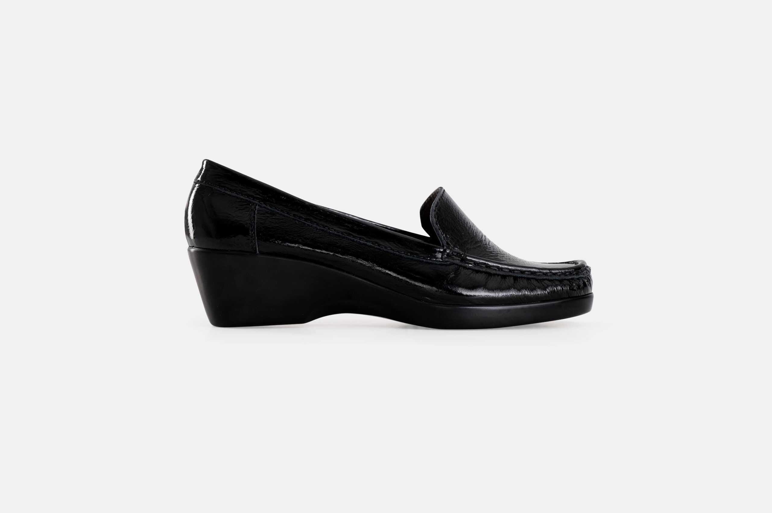 MOCASIN MUJER CUERO CHAROL BIGIONI TACNA22-02 NEGRO - 3