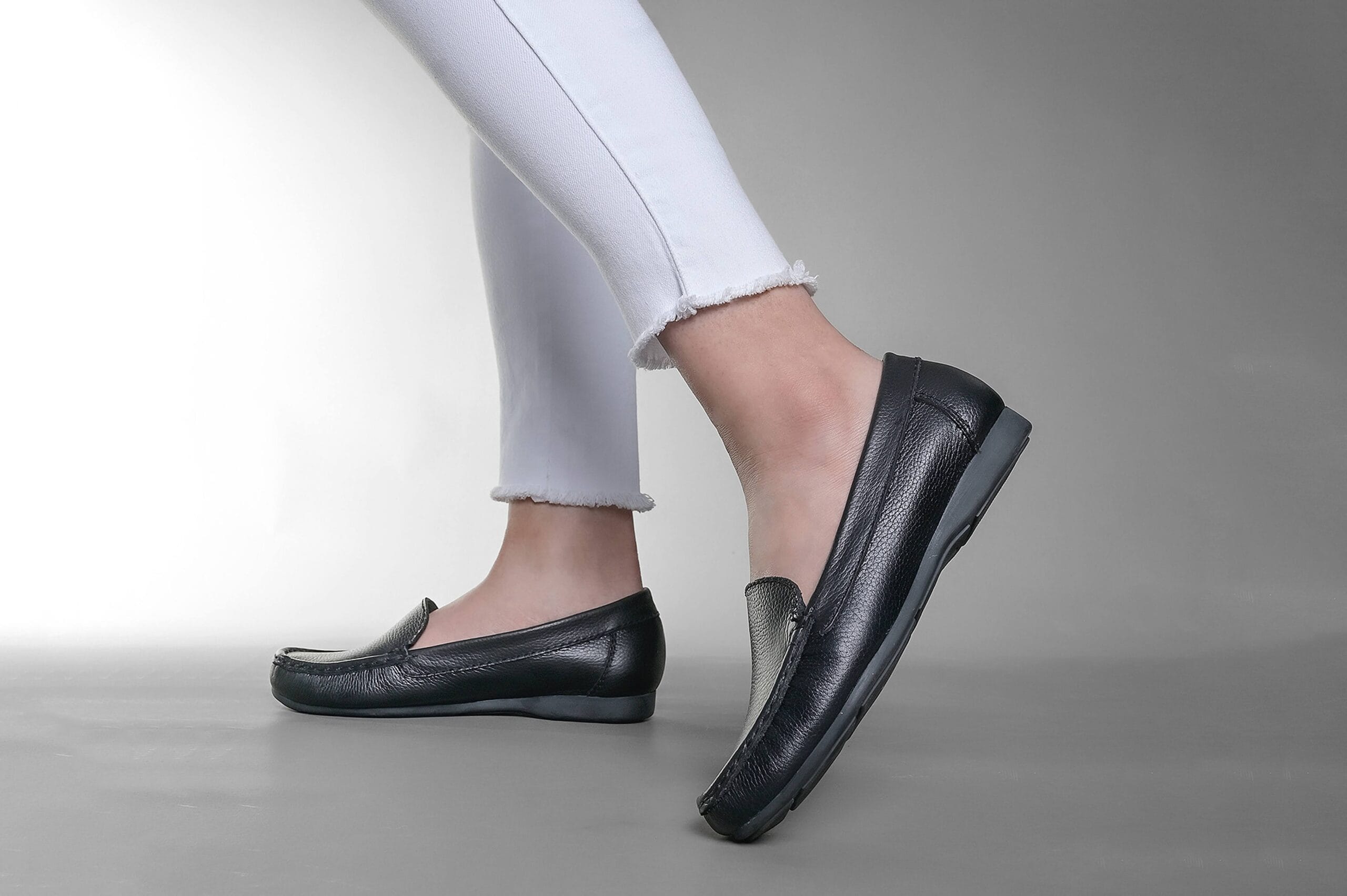 MOCASIN MUJER CUERO NAPA BIGIONI MOC NEGRO - 2