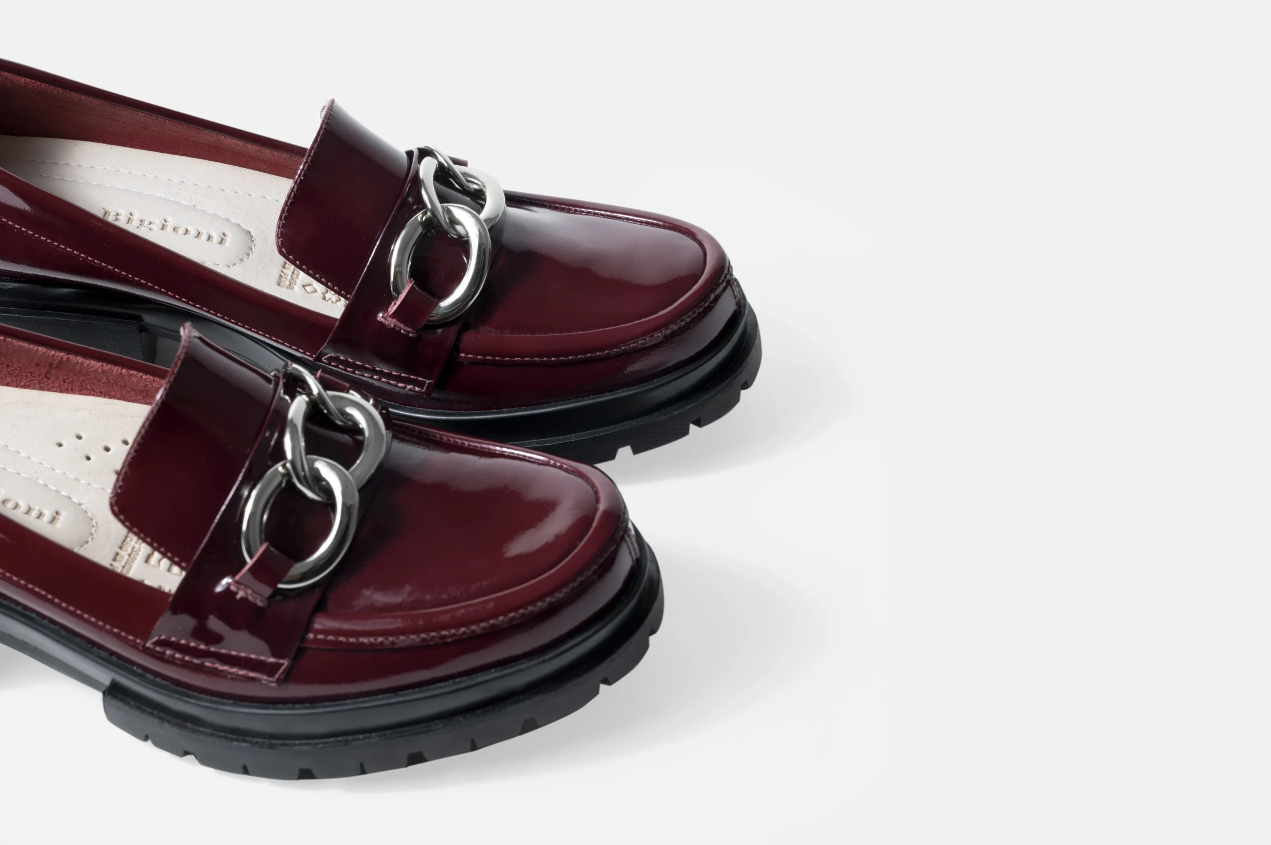 MOCASIN MUJER CUERO CHAROL BIGIONI ZAC-23 VINO - 5