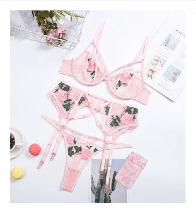 LENCERIA SEXY CONJUNTO PORTALIGAS CON MEDIAS BRASIER E HILO - 3