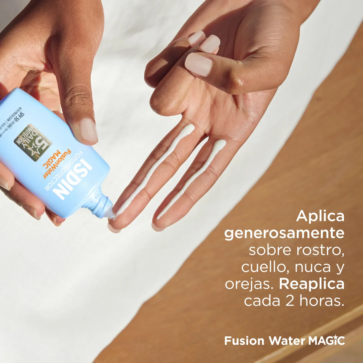 TRATAMIENTO FACIAL ISDIN FOTOPROTECTOR FUSION WATER MAGIC SPF 50 50 ML - 6