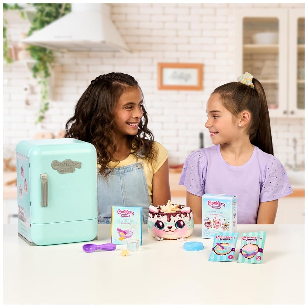 COOKEEZ MAKERY FREEZY CAKES FRIDGE - REFRIGERADORA MASCOTA - 4