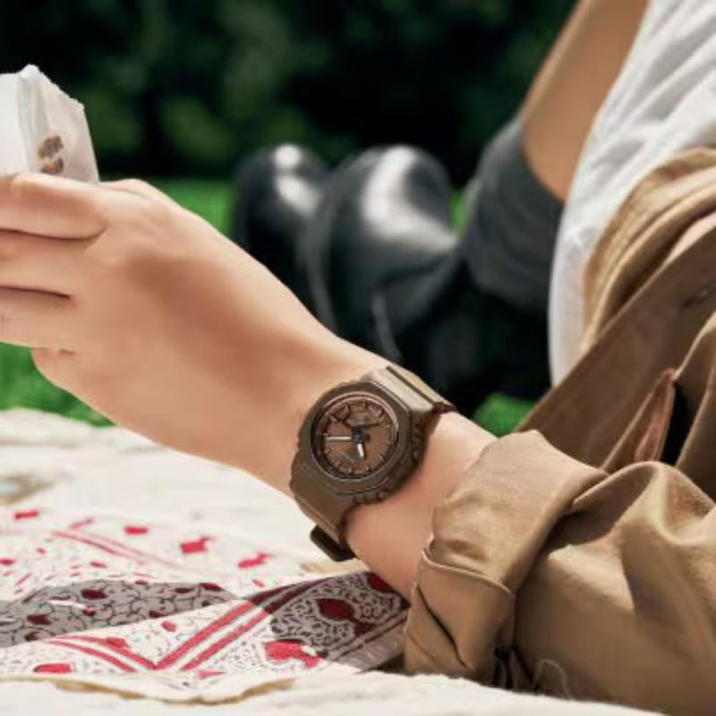 RELOJ G-SHOCK PARA MUJER GMA-P2110B-5ADR - 2