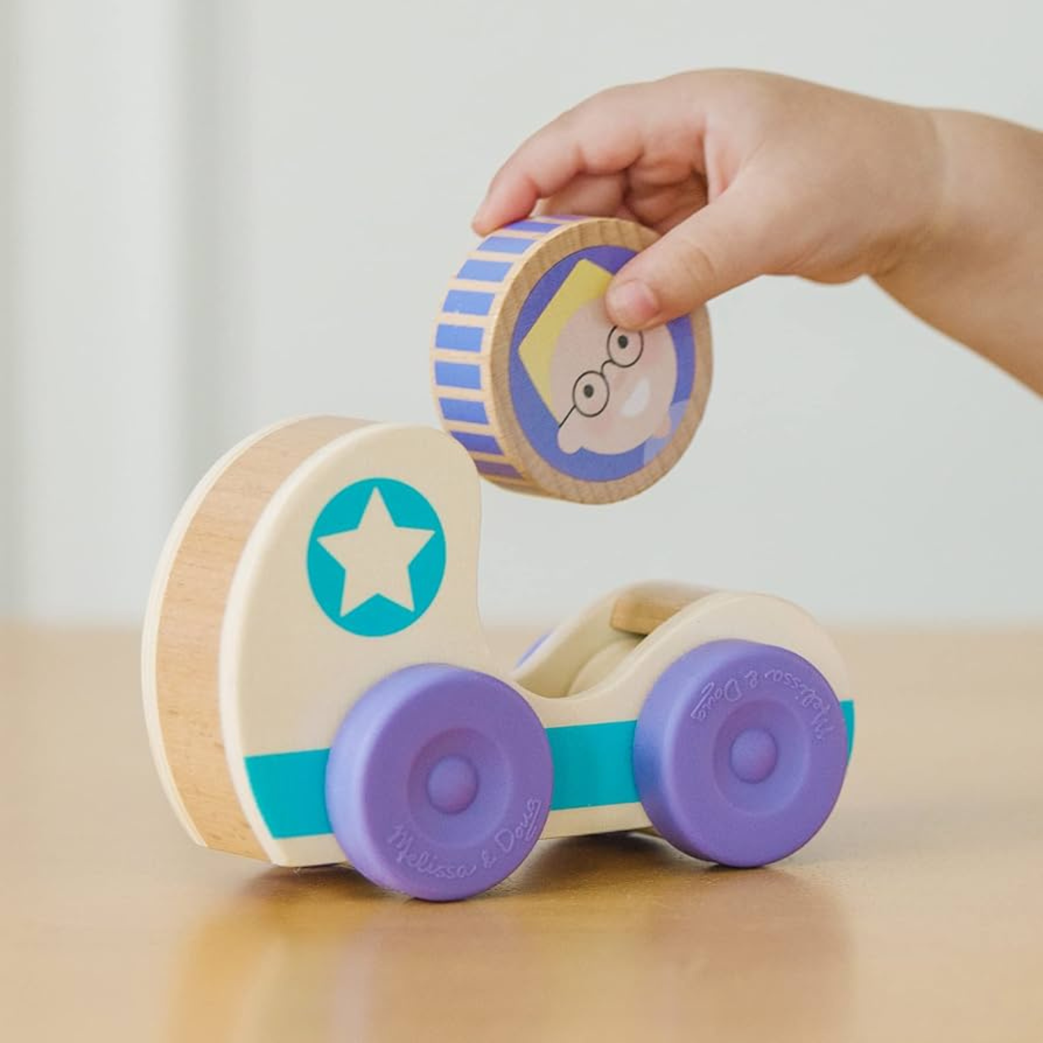 AUTO DE CARRERA GO TOTS UNIDAD MODELO ALEATORIO - 3