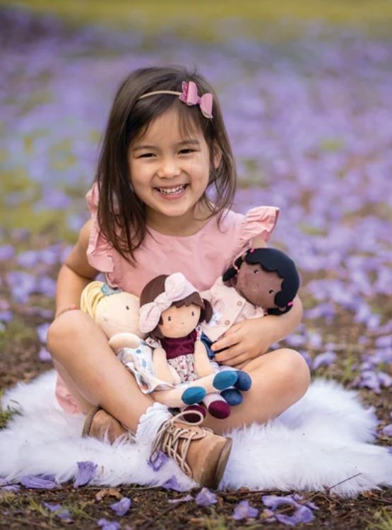 BONIKKA MUÑECA TEXTIL SUAVE MODELO ALICIA 31 CM - 3