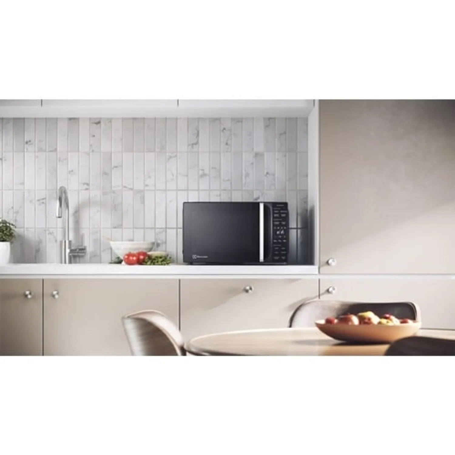 HORNO MICROONDAS FREESTANDING 25LT ELECTROLUX EMDY25S2MXB NEGRO - 6
