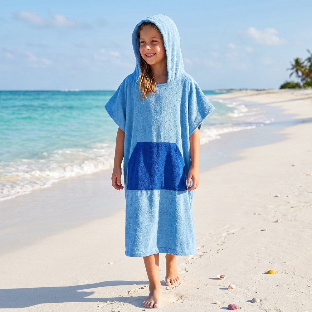 TOALLA PONCHO CAMBIADOR CELESTE PARA NIÑOS DE 6 A 11 AÑOS - 2