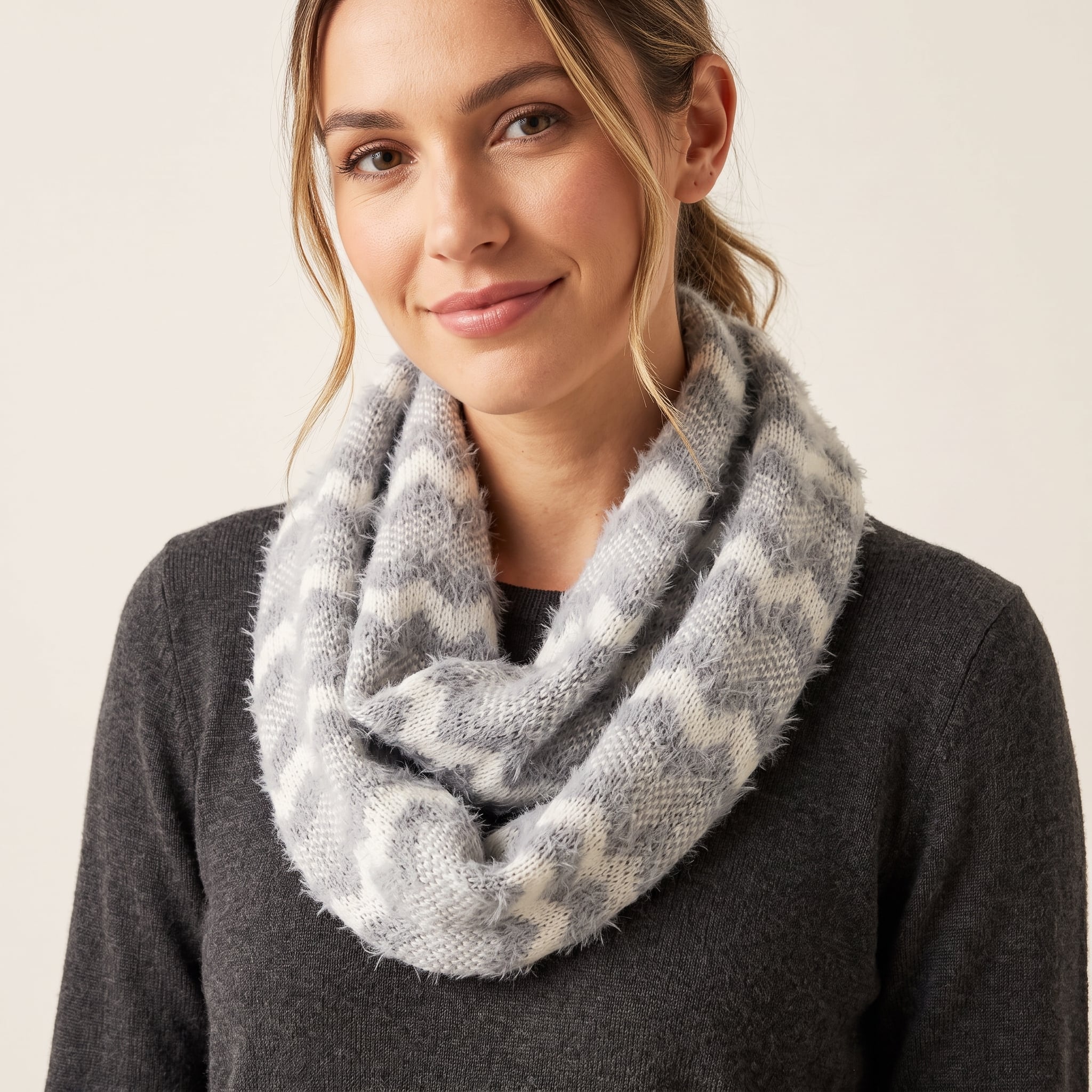 BUFANDA CHALINA MUJER GRIS - 3