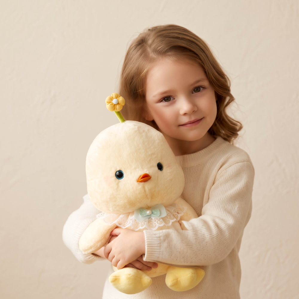 PELUCHE POLLITO CON FLOR AMARILLO 34 CM - 3