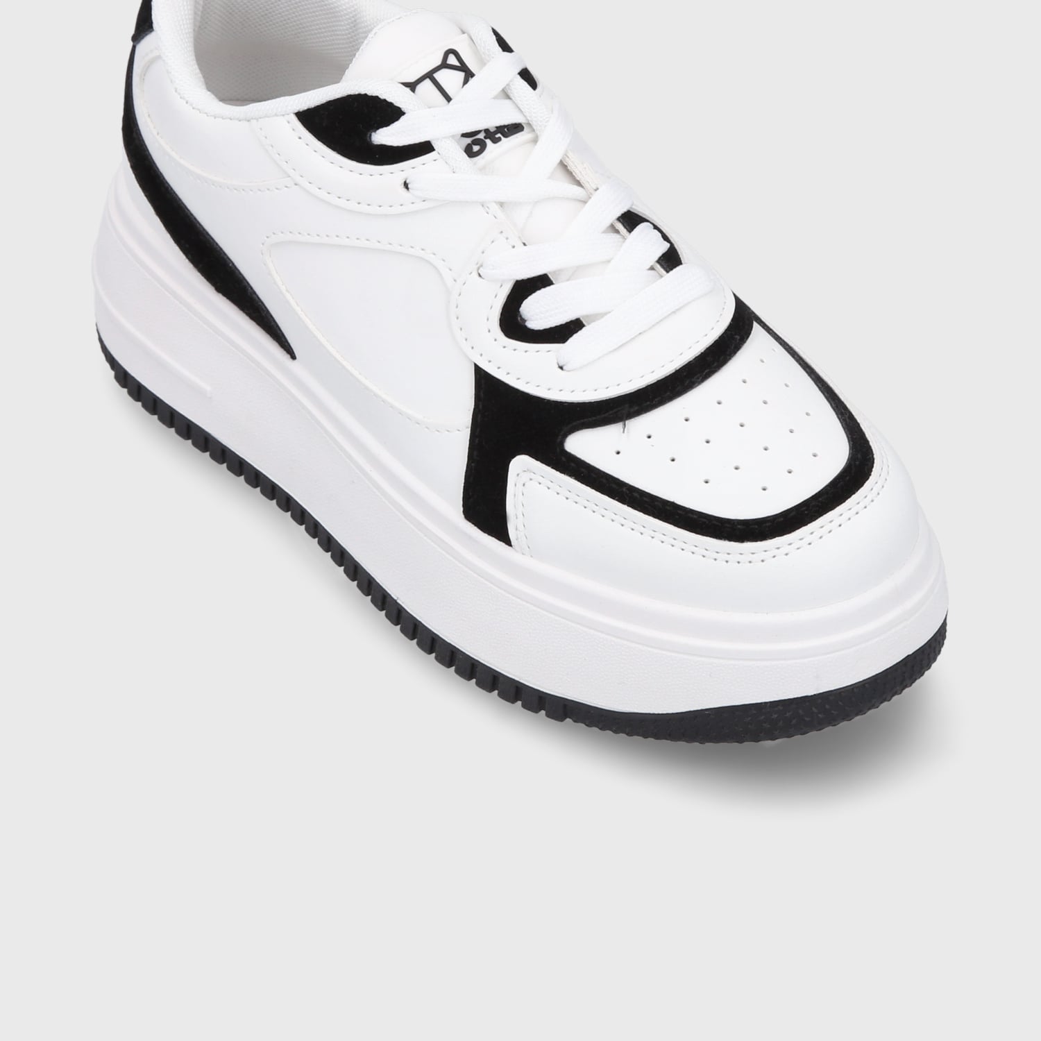 ZAPATILLA NEGRA MUJER 15981 GOTTA - 6