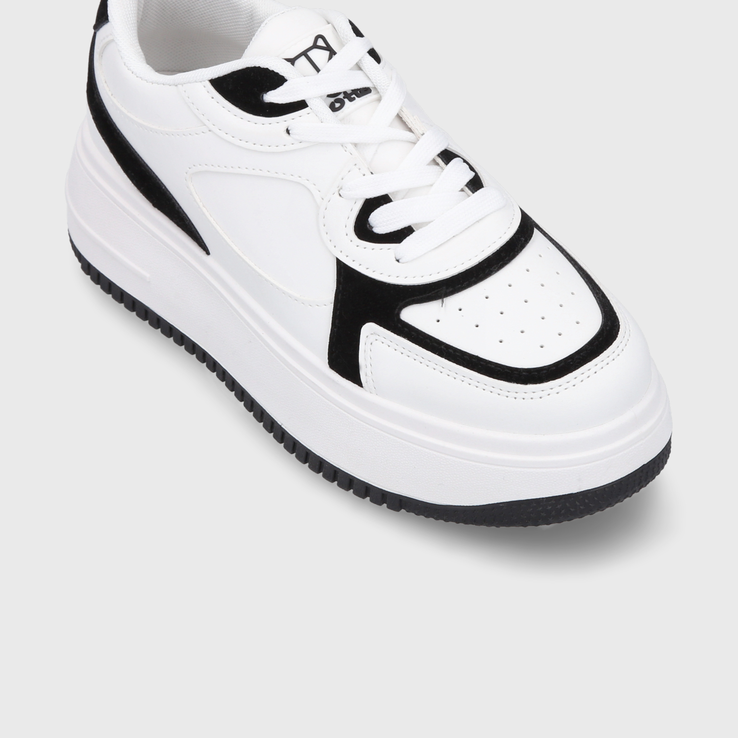ZAPATILLA NEGRA MUJER 15981 GOTTA - 6