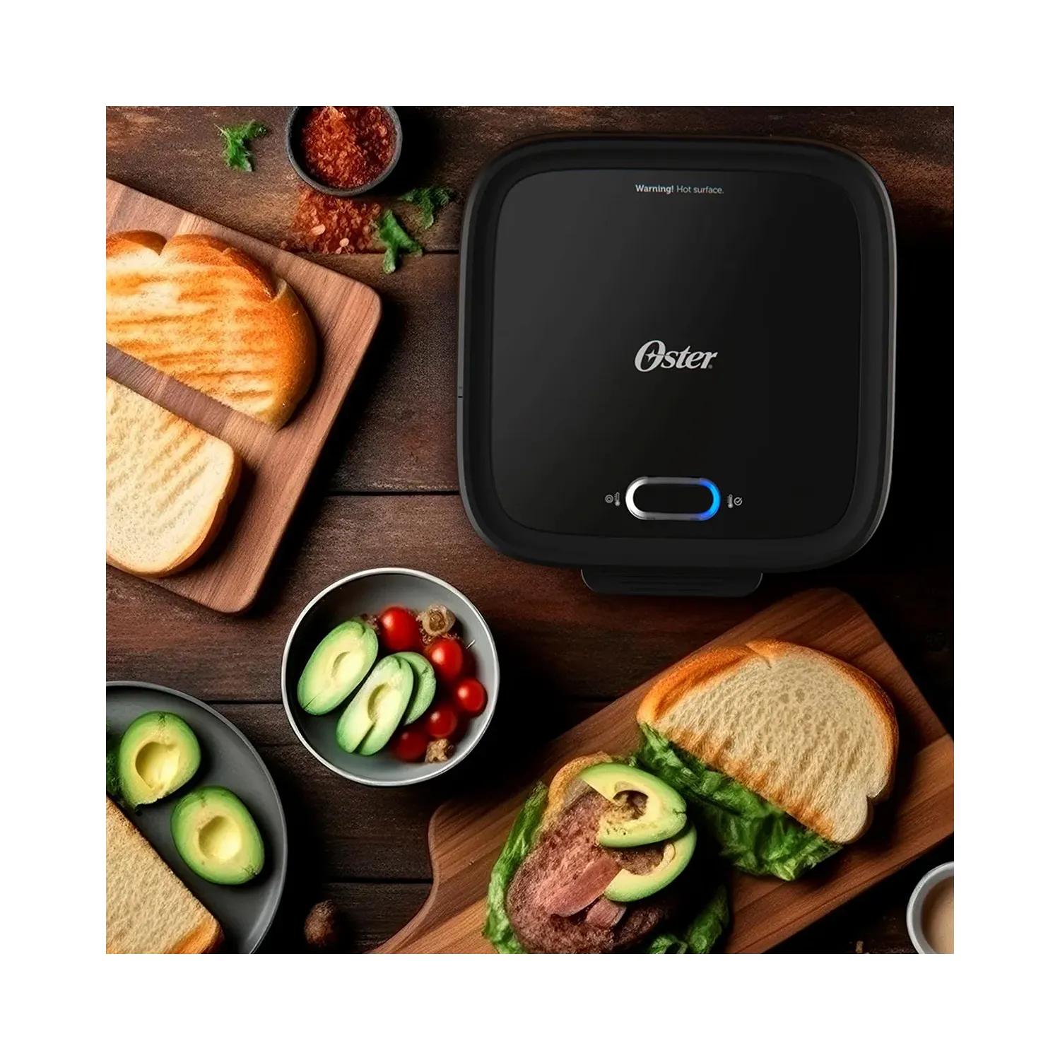 SANDWICHERA OSTER COMPACTA CON PLATOS HONDOS CKSTSM400 NEGRO - 3