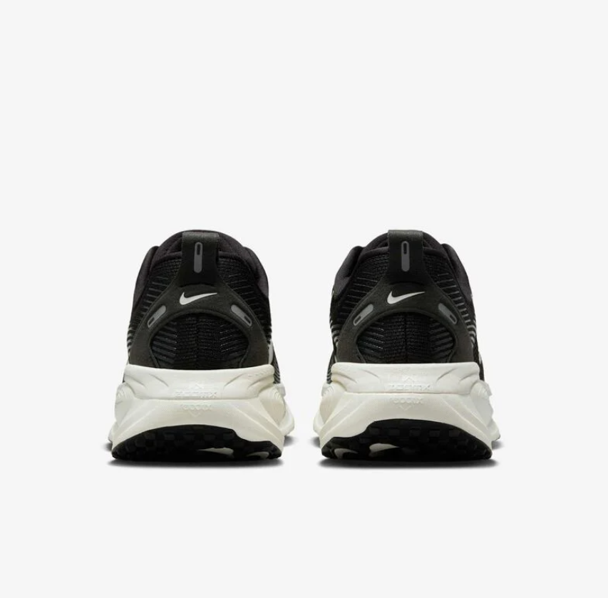 NIKE ZAPATILLAS W NIKE VOMERO MUJER - 4