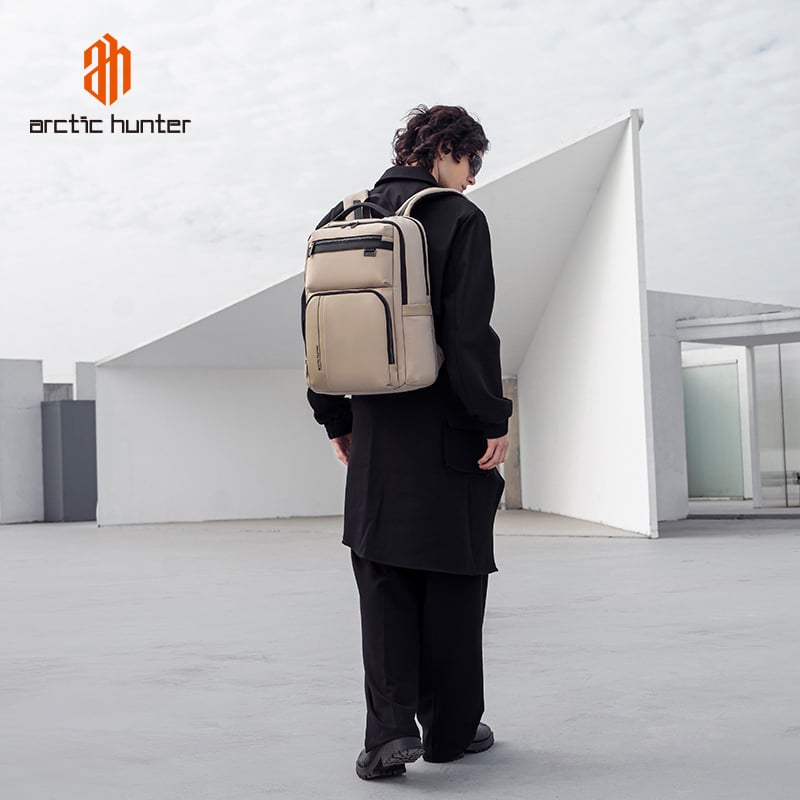MOCHILA HOMBRE ARCTIC HUNTER B00808 VIAJE LAPTOP CAQUI - 10