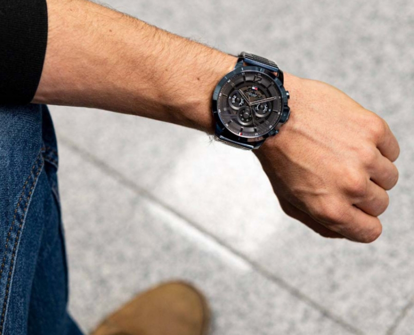 RELOJ TOMMY HILFIGER HOMBRE ANÁLOGO 1710493 P AZUL MARINO ACERO - 4