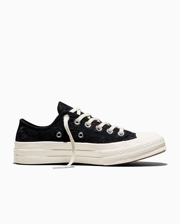 ZAPATILLAS MUJER CHUCK 70 RETRO FLORAL NEGRO - 1