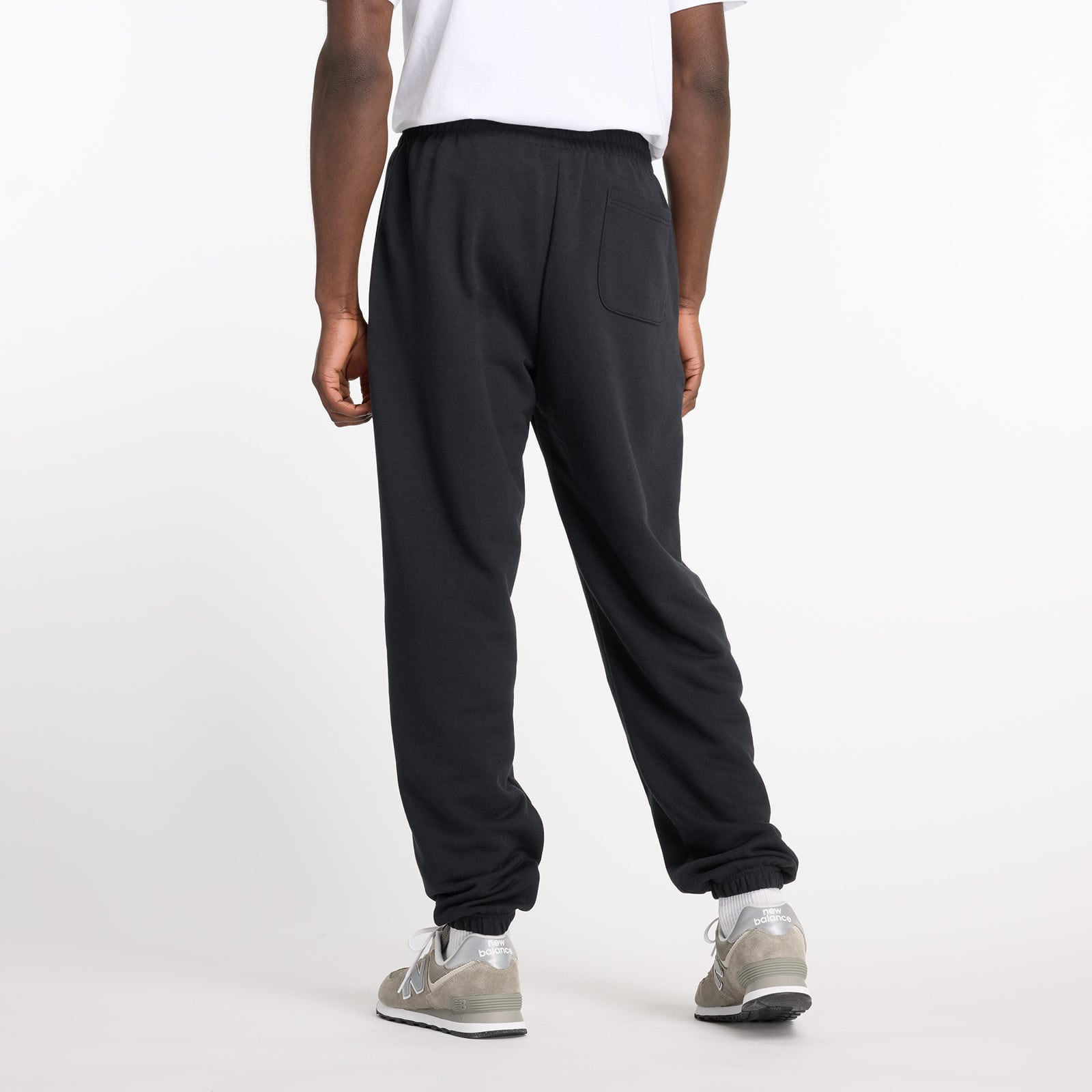 JOGGER HOMBRE SPORT ESSENTIALS FRENCH TERRY NEGRO V2 - 3