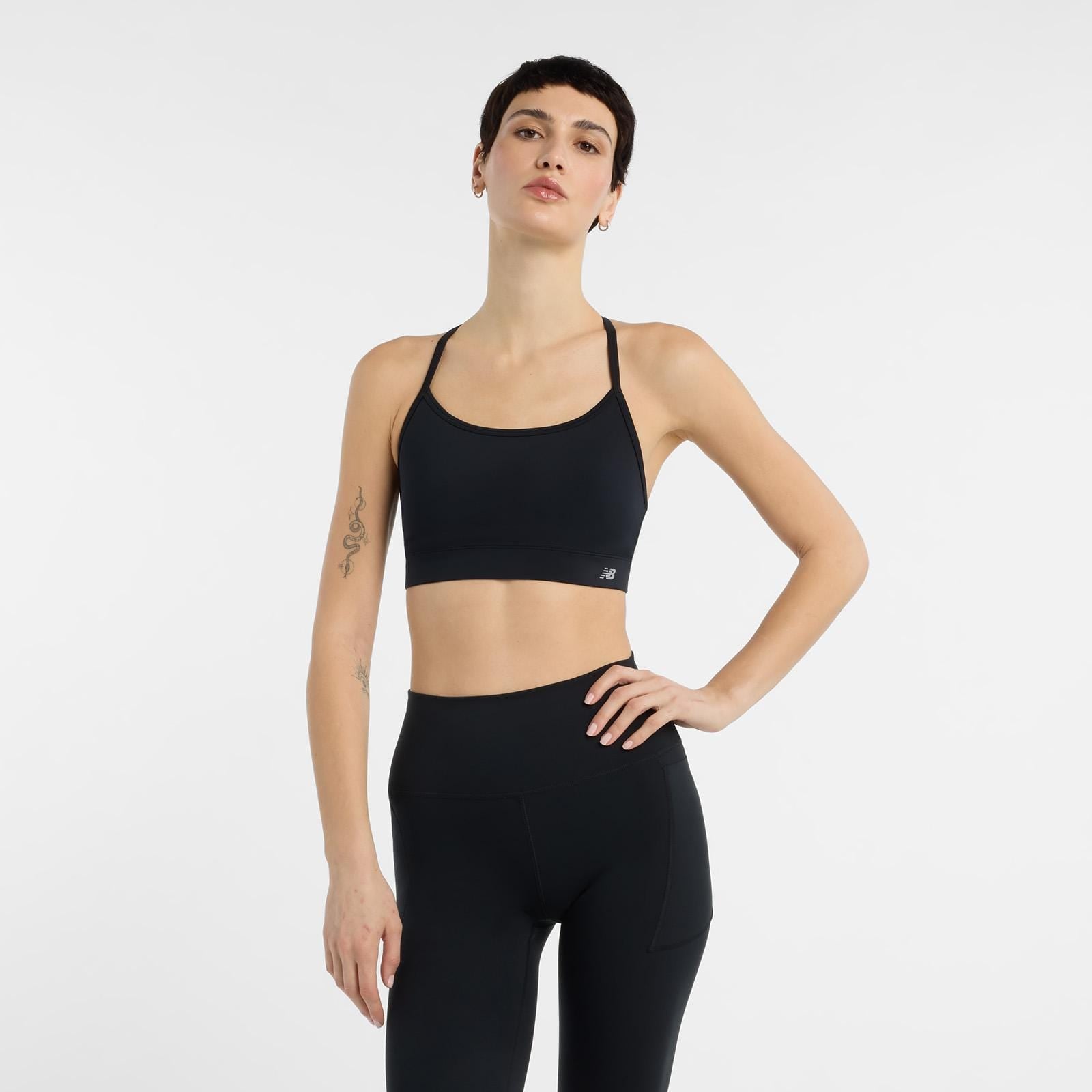 TOP MUJER NB ESSENTIAL YOGA BRA NEGRO - 1