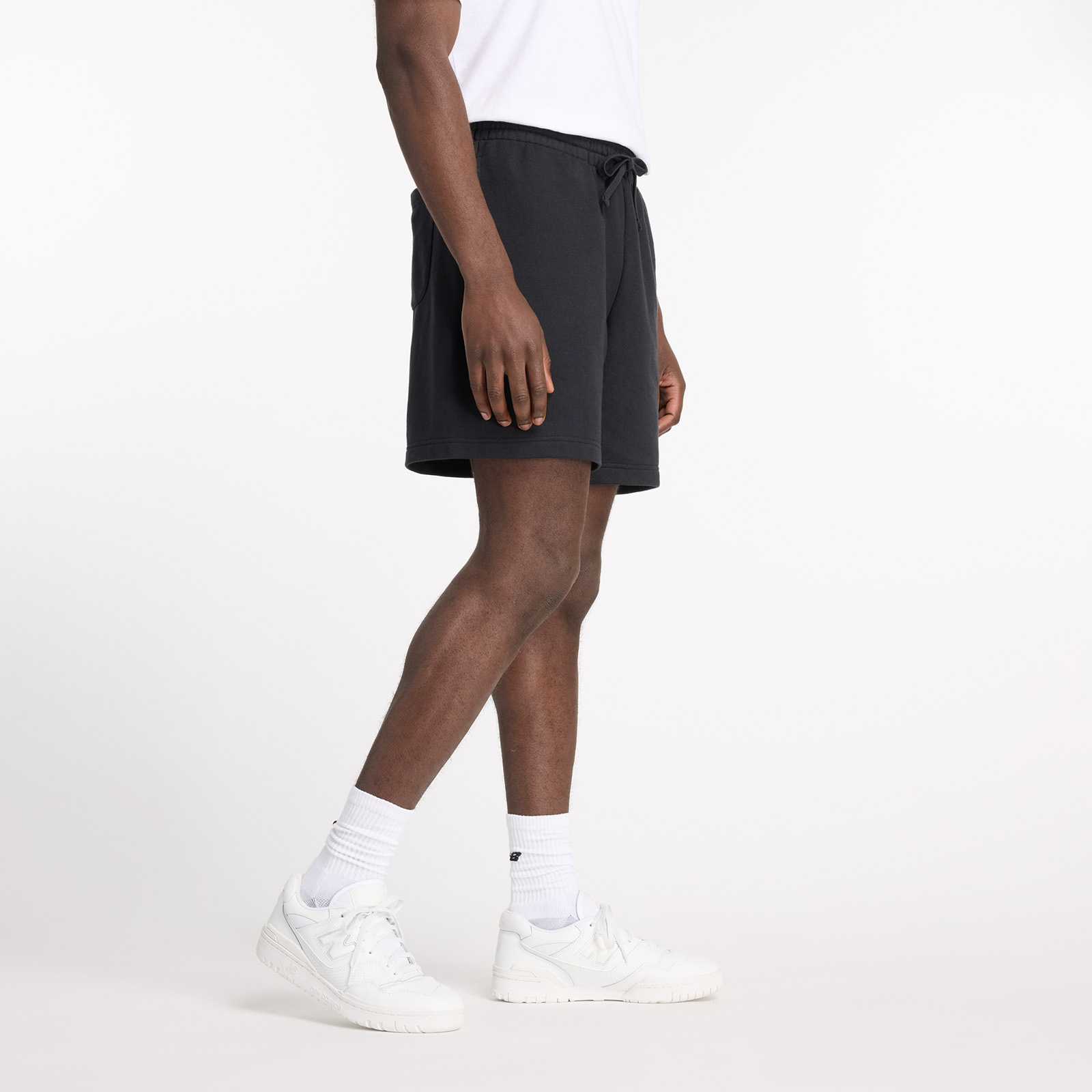SHORT HOMBRE SPORT ESSENTIALS FRENCH TERRY 7' NEGRO - 2
