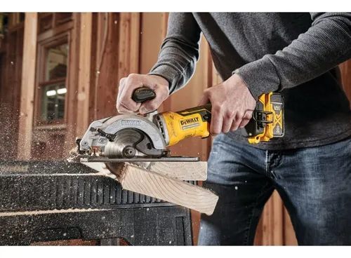 SIERRA CIRCULAR 20V SIN CARBONES Y S/BATERÍA DEWALT DCS571B - 4