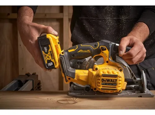 SIERRA CIRCULAR INALÁMBRICA MAX DCS565 BRUSHLESS DEWALT - 5
