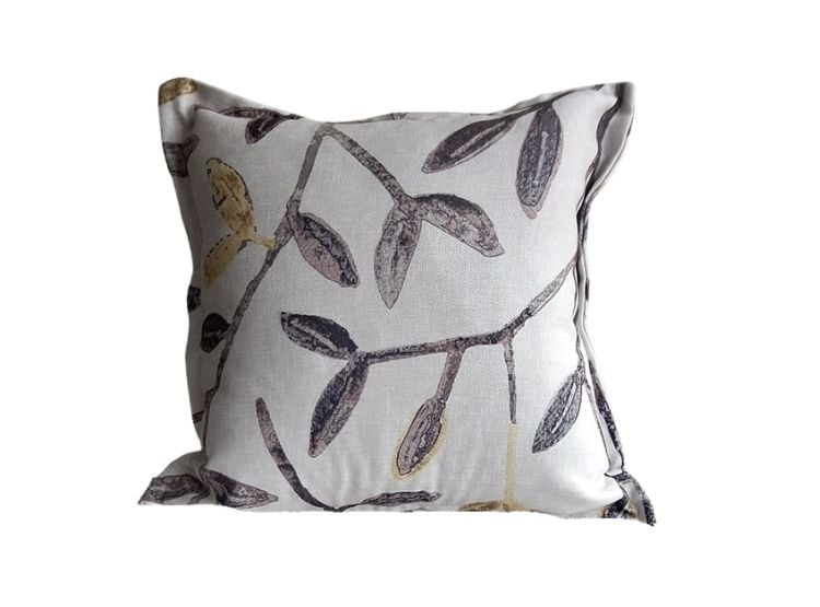 COJIN LUJO 50 CM X 50 CM GRIS CLARO ESTAMPADO ENREDADERA TERRA UNIDAD - 1