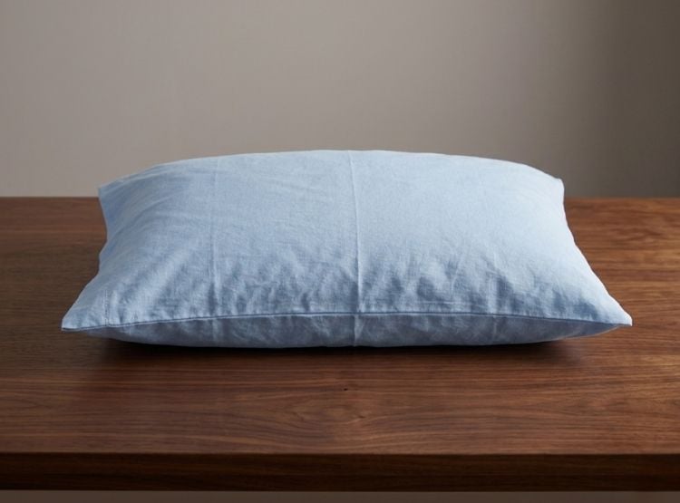 FUNDA ALMOHADA LUJO 144 HILOS 50 CM X 70 CM CELESTE CLARO UNIDAD - 2