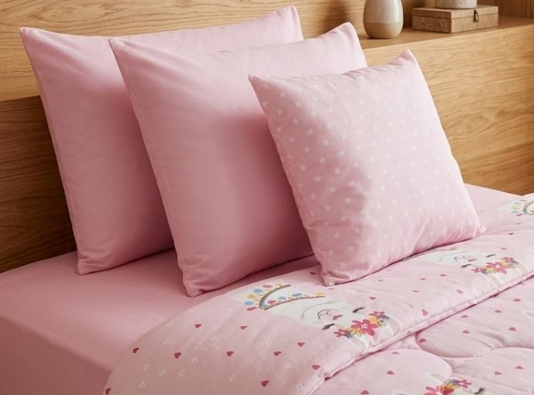 EDREDÓN LUJO 1.5 PLAZAS ROSADO ESTAMPADO REVERSIBLE CON JUEGO DE SÁBANAS 5 PIEZAS - 5