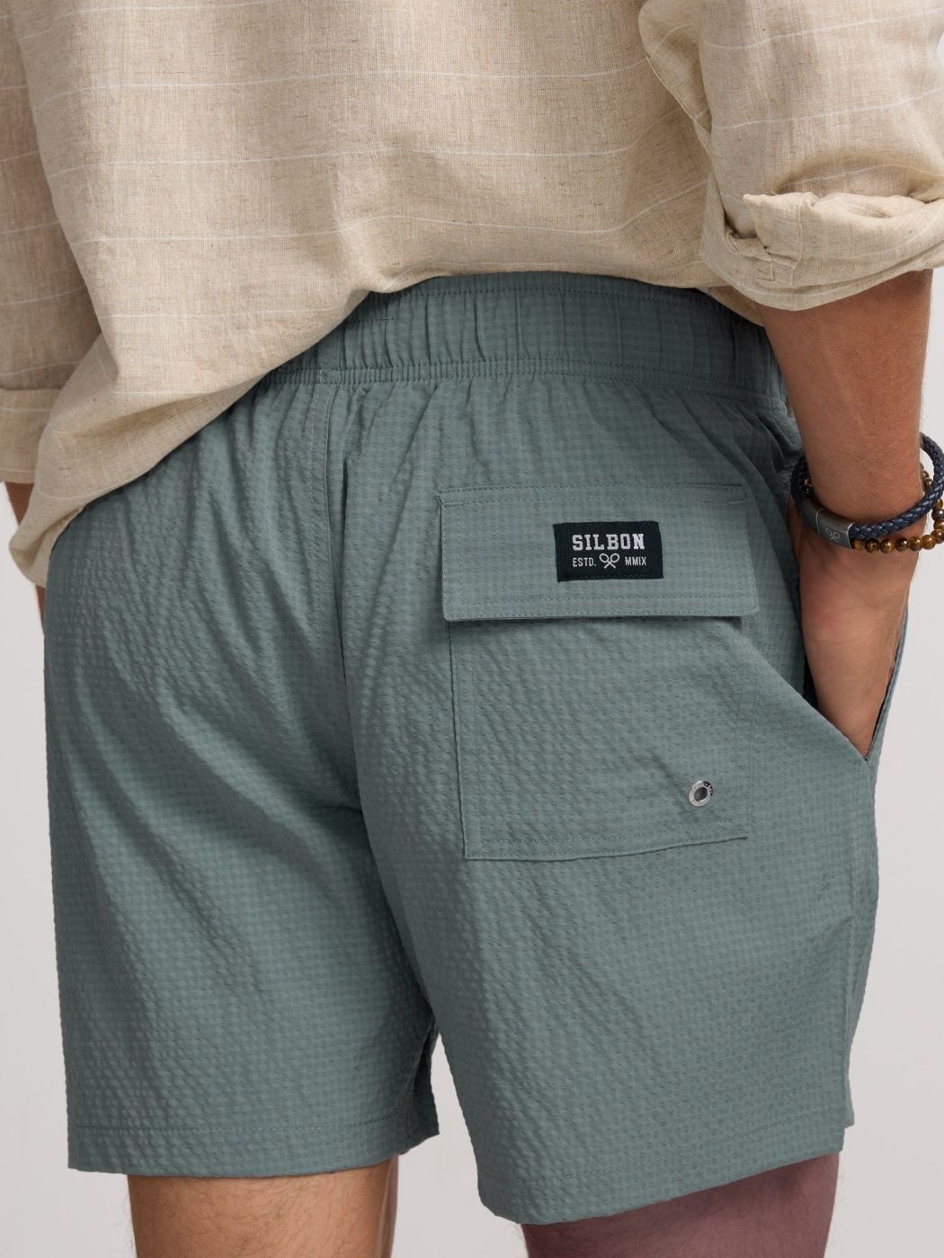 ROPA DE BAÑO HOMBRE SILBON LISO SEERSUCKER VERDE - 3