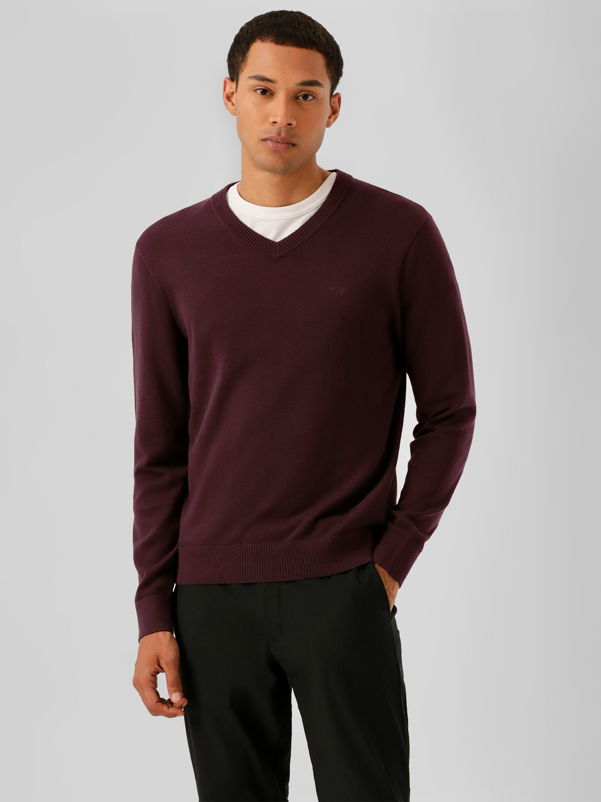SWEATER HOMBRE DOCKERS CUELLO EN V - 1