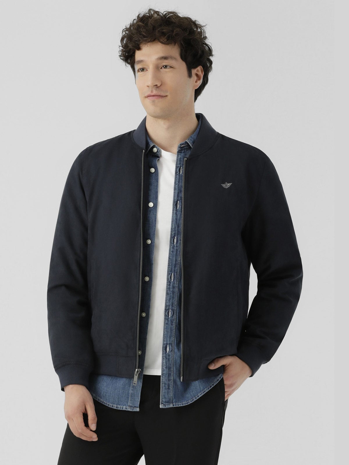 CASACA HOMBRE DOCKERS OUTERWARE LARGA CON BOLSILLOS - 1