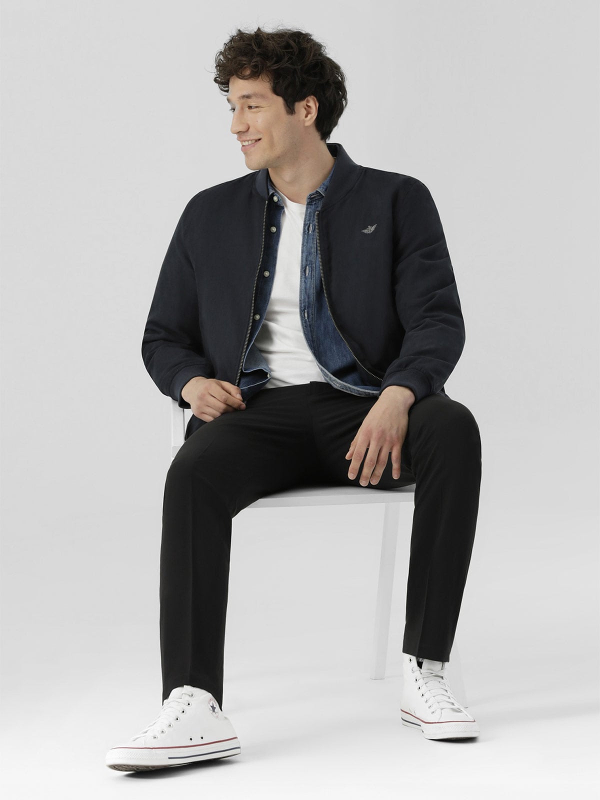 CASACA HOMBRE DOCKERS OUTERWARE LARGA CON BOLSILLOS - 5