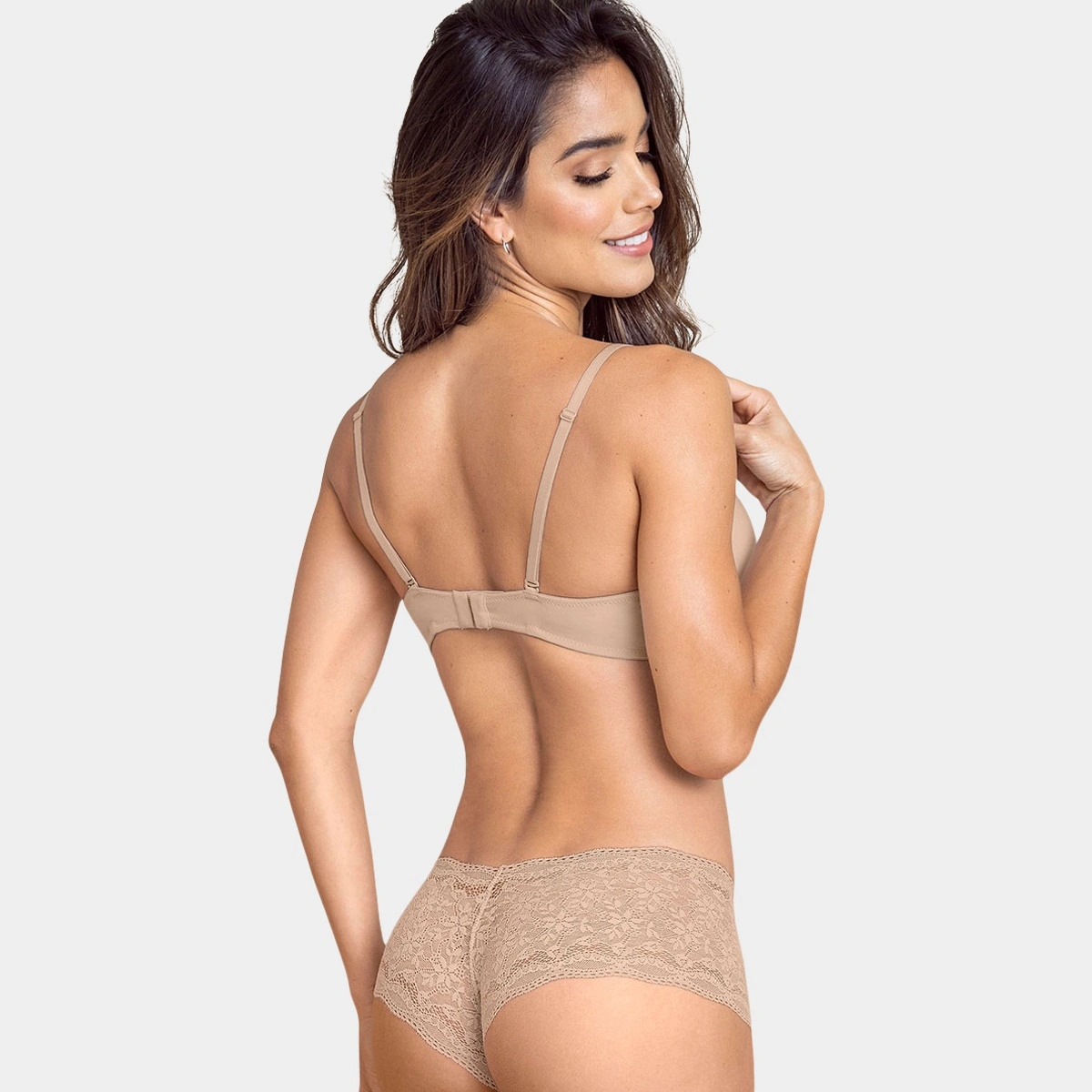 BRASIER DE REALCE SUAVE CON CARGADERAS MULTIUSOS - 4