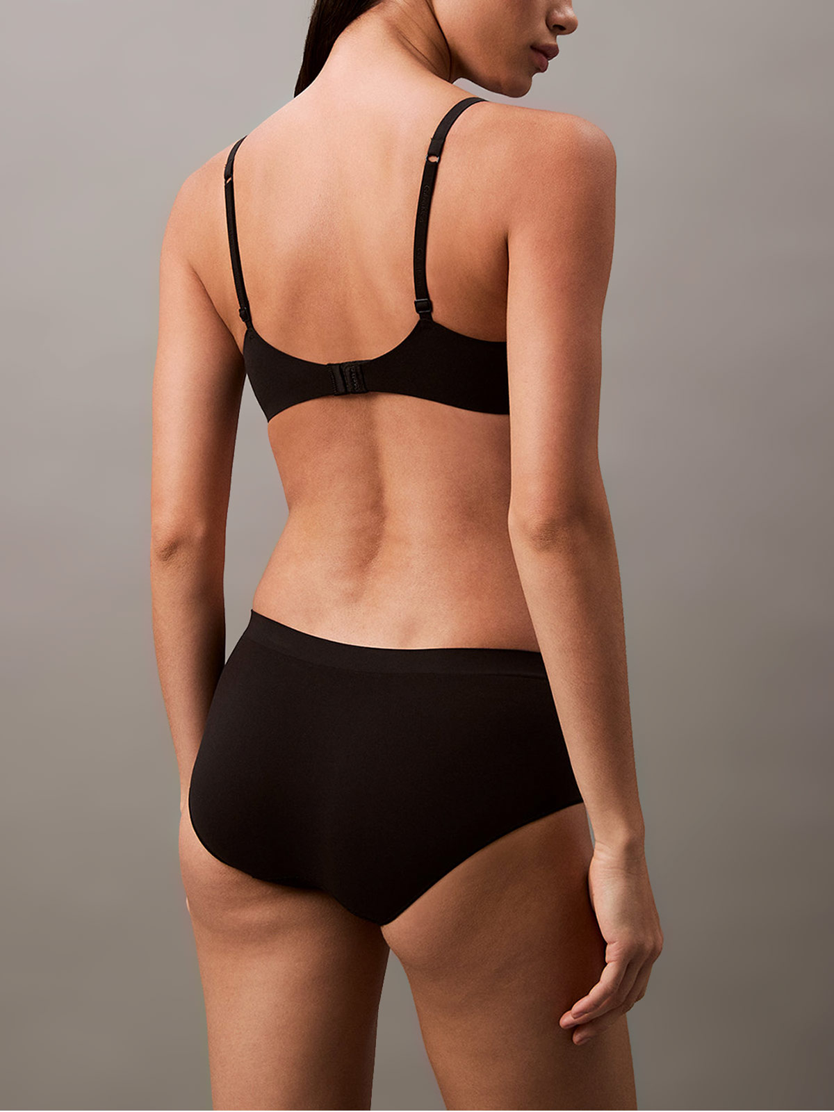CALZÓN MUJER CALVIN KLEIN NEGRO BOYSHORT - 2