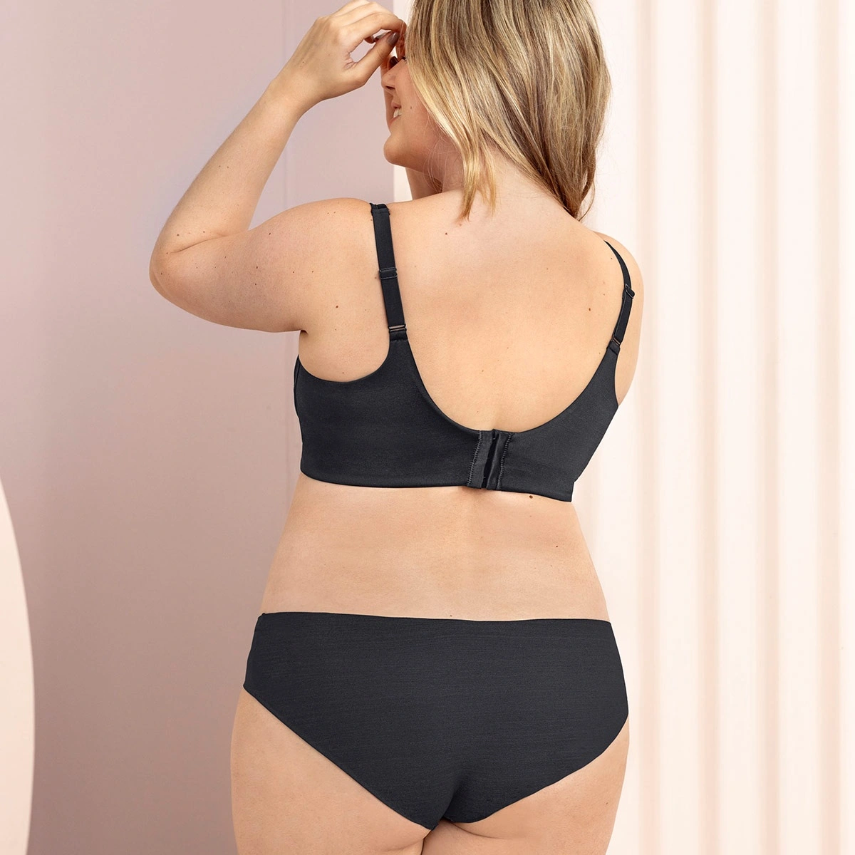 BRASIER SIN ARCO ULTRACÓMODO DE ALTO SOPORTE Y CUBRIMIENTO EVERYDAY BRA - 5
